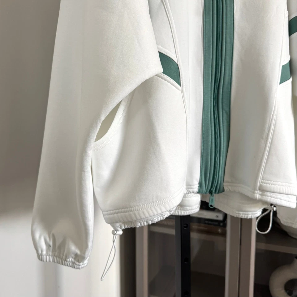 Free People Movement Right On Blanco Verde Ribete Traje de Pista Chaqueta Pantalones Conjunto  Foto 3 de 4