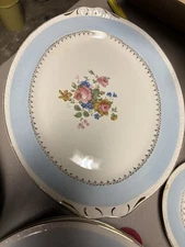 Beautiful Homer Laughlin Eggshell Georgian 13 inch Serving Platter w/ gold trim*