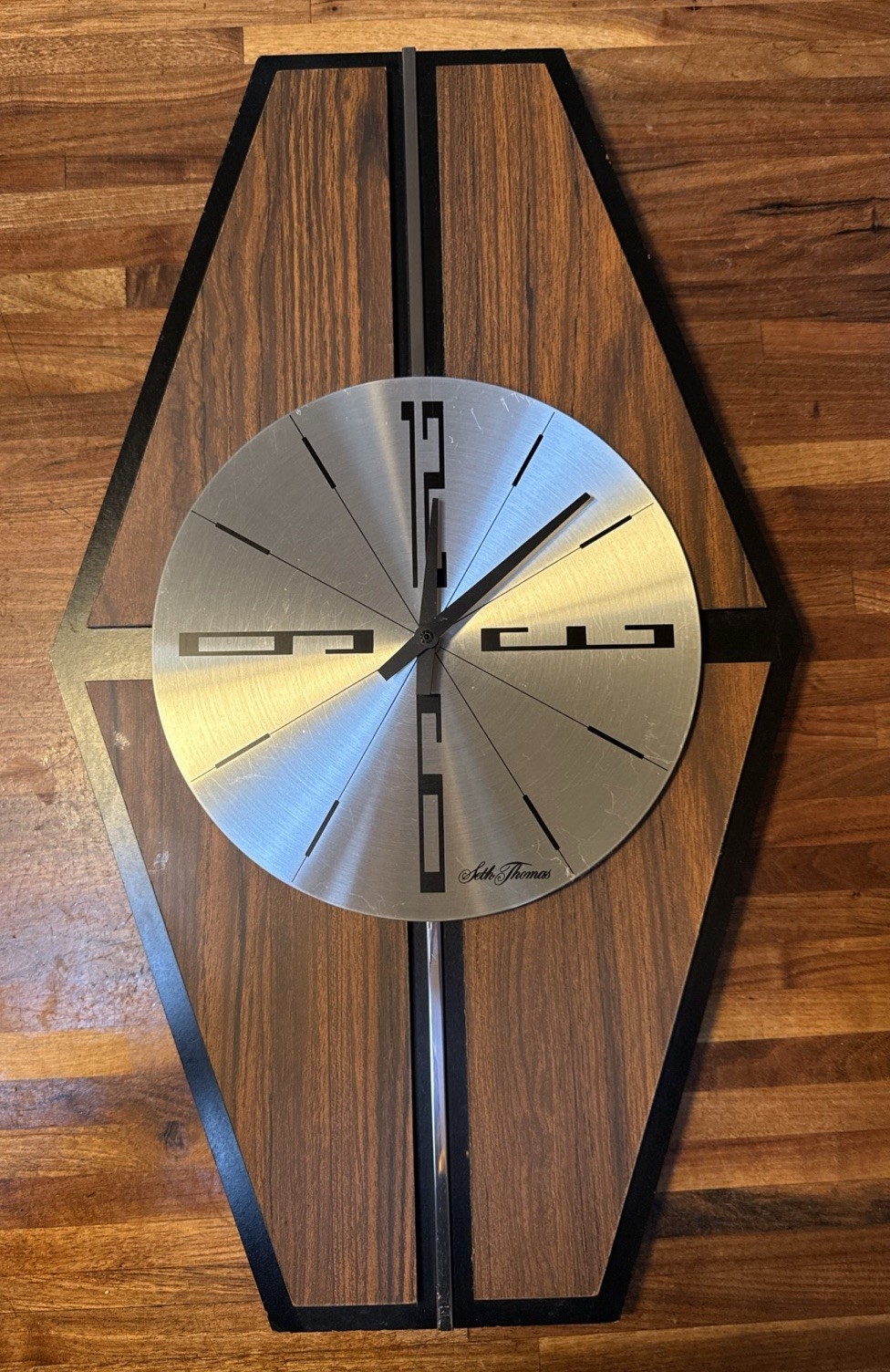 Vintage Mid Century Seth Thomas Vista Wall Clock 2881 Original And Works Great!!