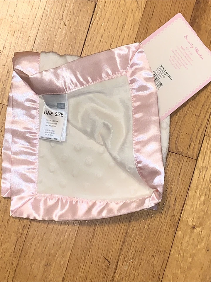 Difícil de encontrar Nuevo con etiquetas Vitaminas Bebé Blanco/Marfil Minky y Rosa Borde Satinado Manta/Lovey Foto 3 de 3