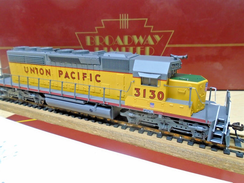 Broadway Ltd HO 709 Union Pacific SD40-2 Diesel Loco #3130 Funciona DC/DCC + Sonido OB | Zustand: Used