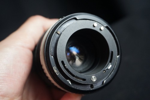 Hoya 100-300mm f/5 Zoom & Macro Lens - Canon FD - Picture 5 of 12