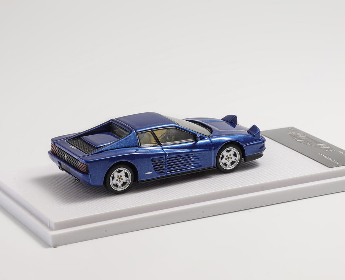 Ferrari Testarossa 電話 Ferrari Testarossa Car Stereo, Speaker & Sub install | Car
