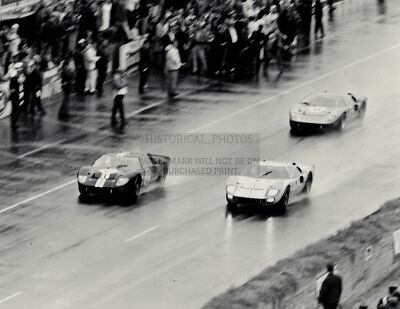 FORD GT 1966 24 HOURS LE MANS FINISH LINE HISTORIC 8.5X11 PHOTO