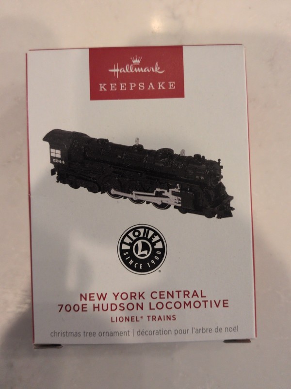 Hallmark Keepsake NY Central 700E Hudson Locomotive Lionel Train Ornament NEW