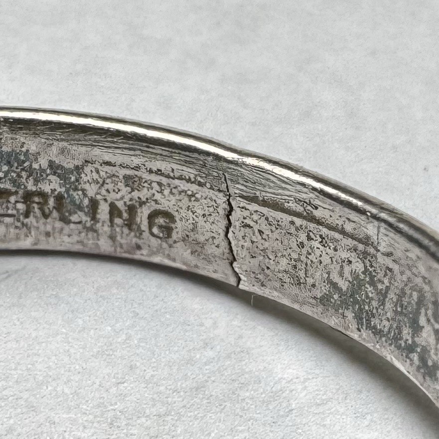 Cellini Shell Pattern Sterling Silver .925 Art Deco Modernist Ring Size 5.75 Vtg