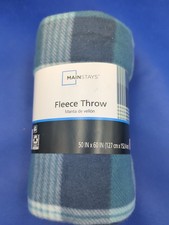 Mainstays: Fleece Throw Blanket, Size 50 Inches by 60 Inches Blue Plaid Pattern