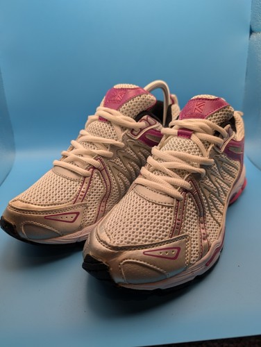 Women's Karrimor Running Shoe, UK Size 8 Very Good condition . RRP £79.