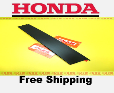 2021 HONDA CIVIC sedan DOOR MOLDING GLASS TRIM COVER Passenger SIDE REAR OEM 21