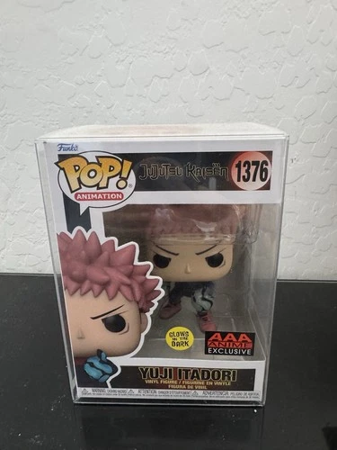 Funko Pop! Vinyl: Jujutsu Kaisen - Yuji Itadori - AAA Anime (Exclusive) #1376