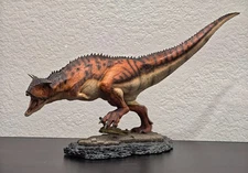 Sideshow Collectibles Carnotaurus Statue