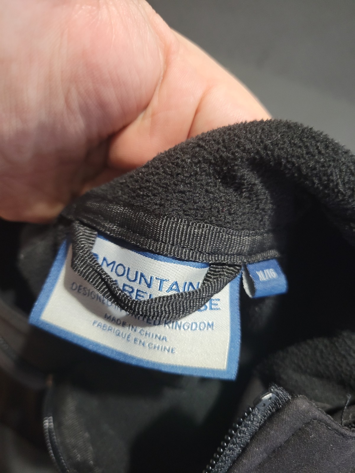 MOUNTAIN WAREHOUSE SOFTSHELL BLACK JACKET Coat Me… - image 3