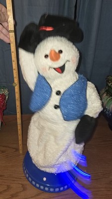 VTG Gemmy Holiday Snow Miser Snowflake Spinning Singing Snowman. MAKE OFFER 