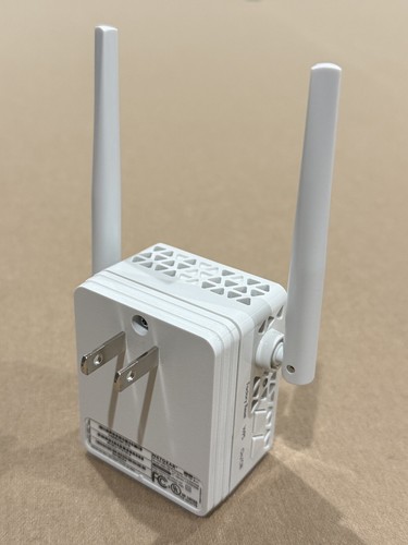 GUC NETGEAR EX6120-100NAS AC1200 Dwuzakresowy przedłużacz zasięgu WiFi - Zdjęcie 3 z 4