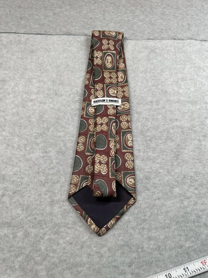Madison & Rhodes Necktie Silk Red Geometric Print Made In USA 4 in Wide - Image 2 of 4