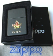 ZIPPO PREVIOUSLY COLLECTED Not Used  CANADA Lighter MAPLE LEAF Made in USA 2007