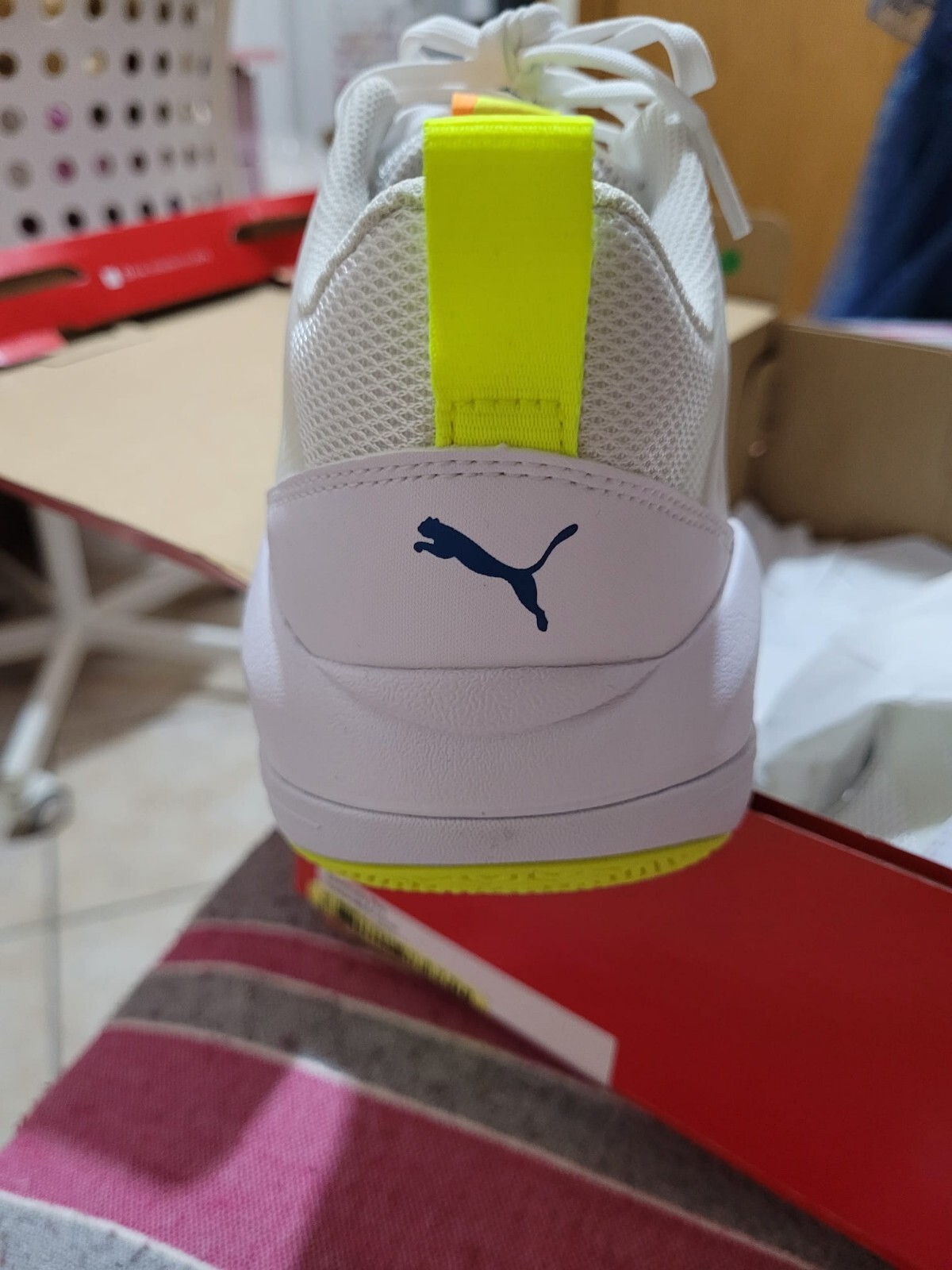 KEEN PUMA Eliminate PRO Scarpe Sportive Indoor Unisex Adulto