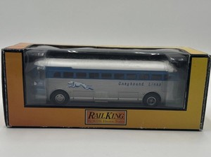 RailKing by M.T.H. Greyhound Lines Chicago Die-Cast Bus 1961 30-50017