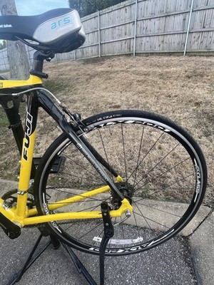 Fuji Roubaix Pro 54cm Yellow/Black Carbon Road Bike 700C | eBay