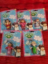 5 CABBAGE PATCH KIDS BASIC FUN KEY CHAIN 2003 MINT IN PACKAGE NEVER OPENED 