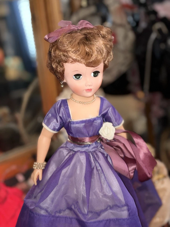 1950s DEBTEEN BY UNDEEDA DOLL IN ORIGINAL BOX MINT CONDITION - Image 4 of 4