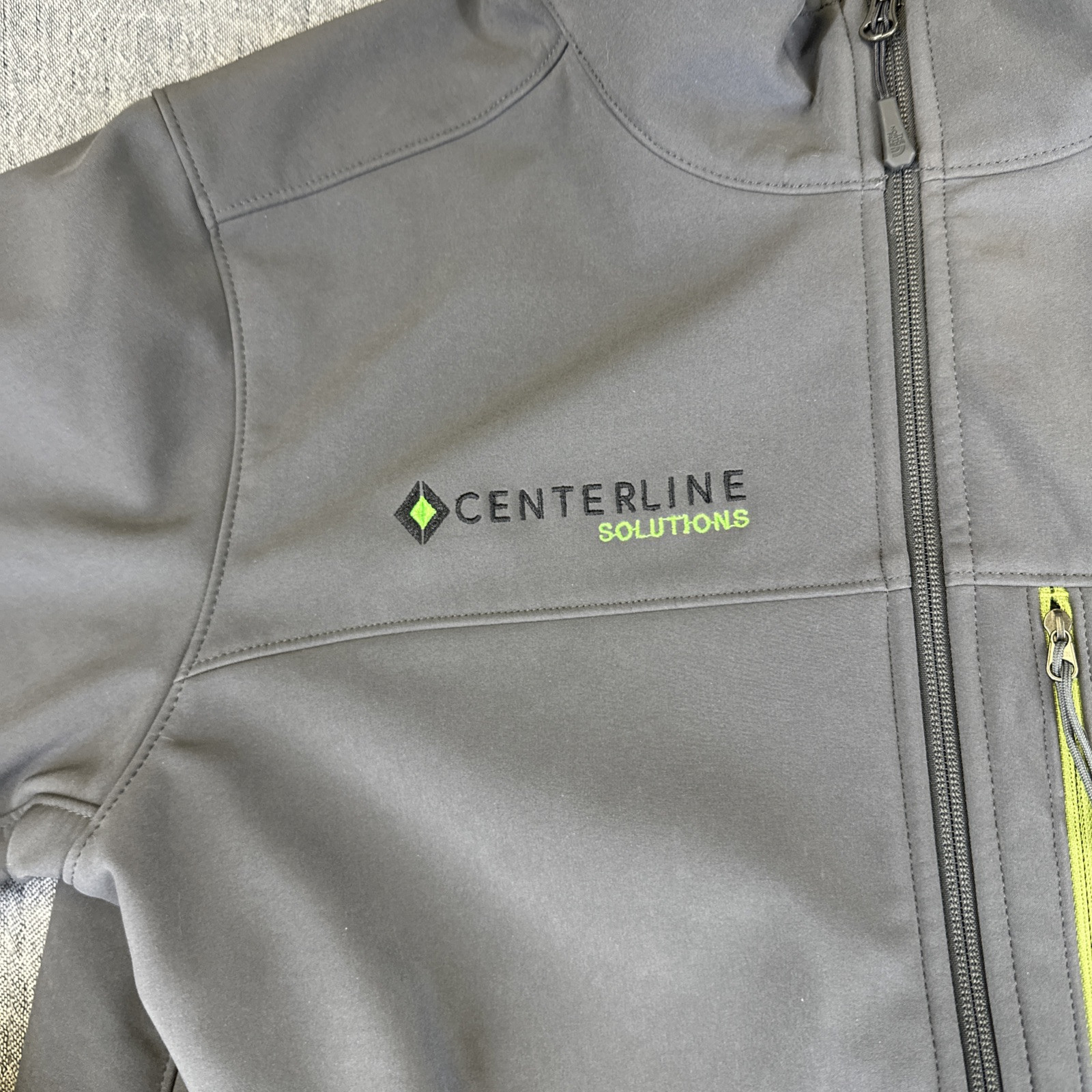 North Face Apex Bionic Softshell Jacket Mens Larg… - image 3