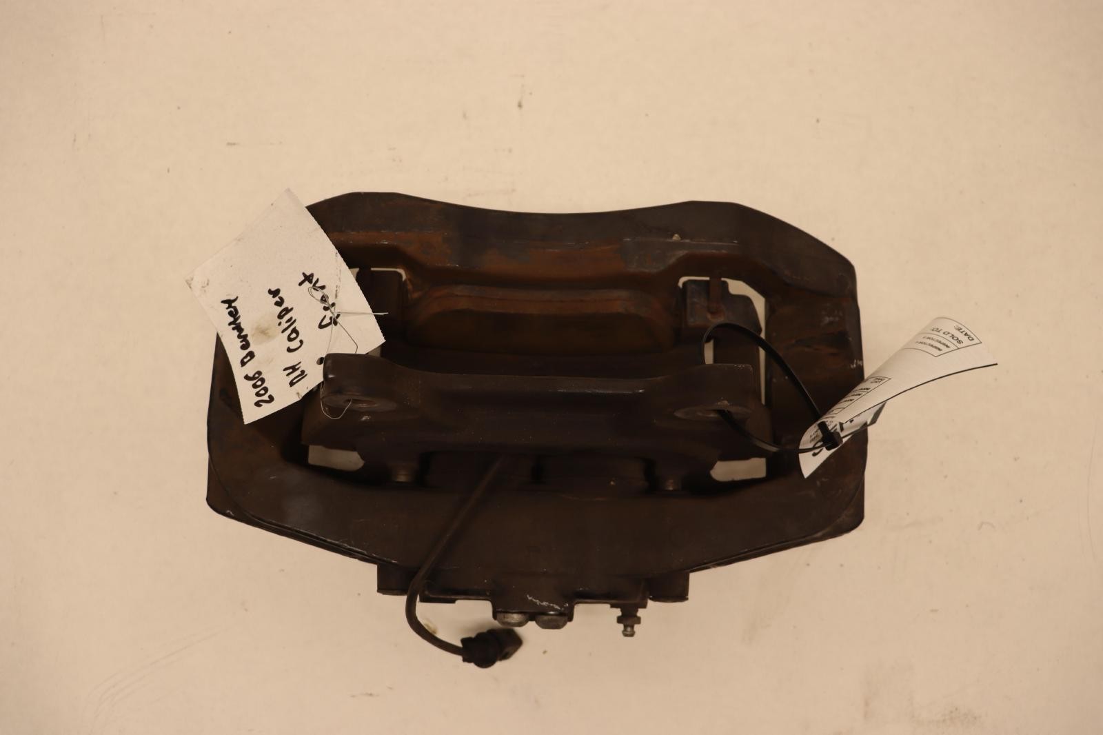 2006-2012 BENTLEY CONTINENTAL FLYING SPUR FRONT RIGHT SIDE BRAKE CALIPER OEM