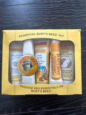 Burt's Bees Essential Gift Set