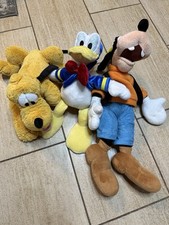 Donald  Goofy Pluto Dog Disney Store Plush Lot Doll World Land