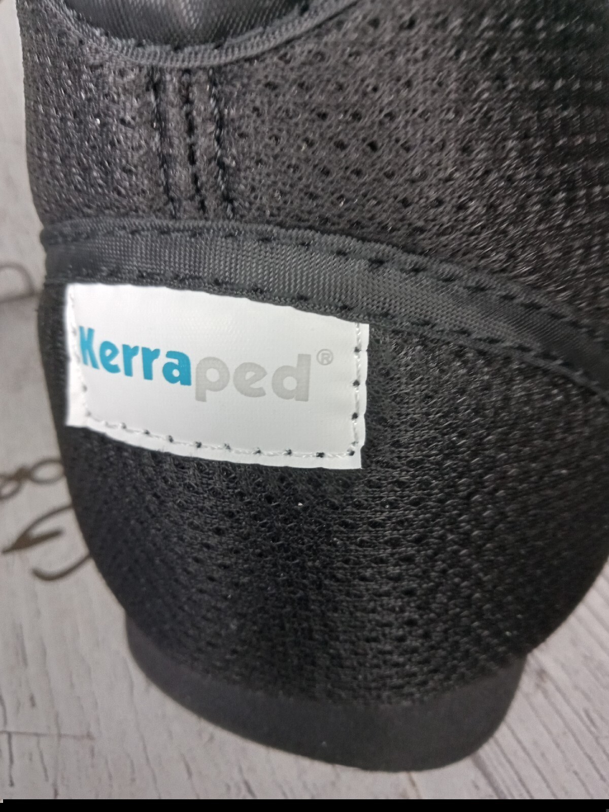 KERRAPED All purpose Medical Boot by DARCO, Size Small VELCROr Boot