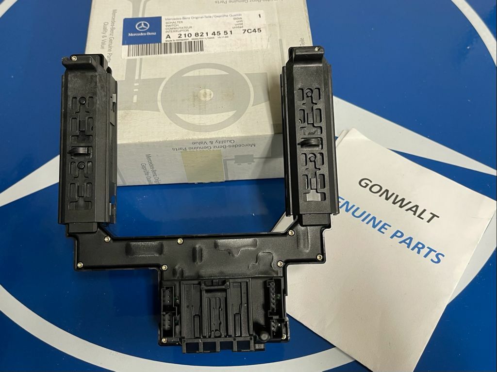 Genuine Mercedes-Benz Switch 21082145517C45 / 210-821-45-51-7C45 