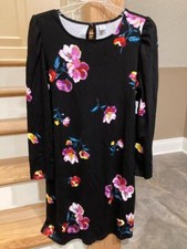 Old Navy NWT Woman Size Medium Beautiful Floral Long Sleeve Knit Shift Dress