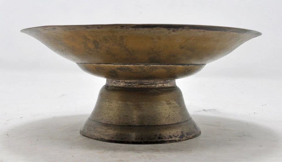 Antique Brass Round Plate Original Old Fine Floral Mughal Engraving Collector's - Image 2 of 4