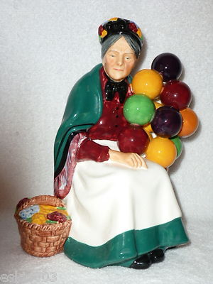 Vintage ROYAL DOULTON ''The Old Balloon Seller''  HN 1315  Figurine  #2  