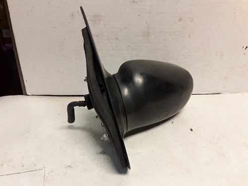 95 96 97 98 99 00 01 02 03 04 05  Cavalier Sunfire left drivers cable mirror OEM