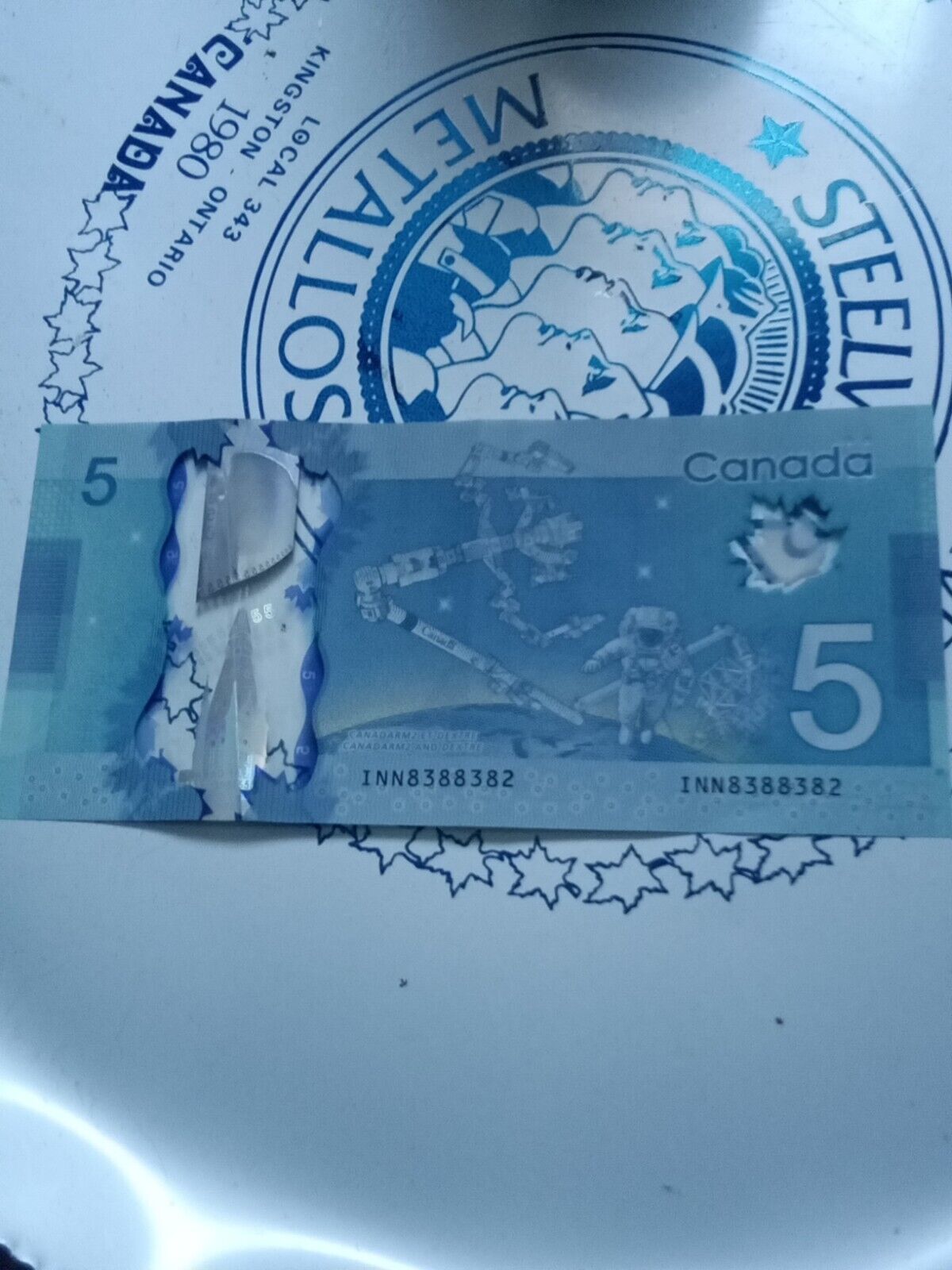2013  Canada $5 Dollar Banknote Cirulated. Fancy Serial Number INN
