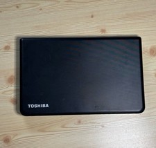 Toshiba Satellite C55-A5302 Pentium 2020M Intel HD 256GB SSD 6GB RAM Windows 8.1