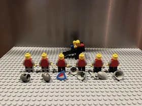 LEGO Castle 677 Knight&rsquo;s Procession Near Complete All Original Parts No Replacem