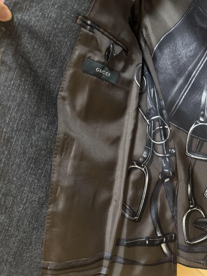 Gucci giacca uomo nera sartoriale media ottima usata con gancio