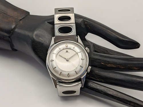 Vintage LeCoultre Memovax Stainless Steel Men's Watch 33mm Ref# 2404 - READ