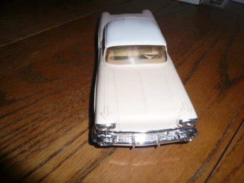1958 Pontiac Bonneville 2 Dr Hardtop DEALER PROMO FRICTION CAR - Vintage - Picture 2 of 5