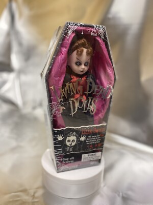 【極美品USED】ケツメイシ　限定ライブフォトBOX KUBRICK人形付き Amazon.co.jp: KUBRICK KAWS-KUBRICK : おもちゃ