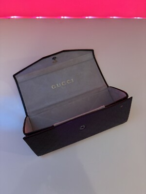 GUCCI Folding Triangle Hard Eyeglasses Sunglasses Faux  display picture 1