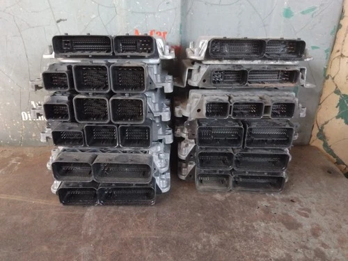 12 Assorted Bosch Random ECU's Joblot Bulk Buy - GG #E9