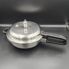 Vinod 2.5 Qt Stainless Steel Pressure Cooker Flat Bottom w/ Lid & Handle India