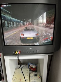 Sega Dreamcast Console Bundle - 4 Controllers, 2 VMU, Metropolis Street Racer