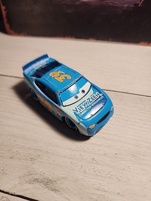 #ad Disney Pixar Cars View Zeen 39 Eye Change Lenticular Blue Diecast See Photo $4.00