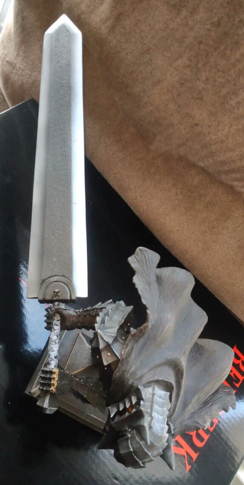 Art Of War Armored Berserk Bust Up Statue Wolf [Limited] - Photo 2/4