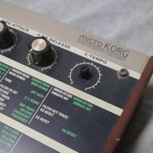 JUNK KORG micro KORG Synthesizer Vocoder - Bild 2 von 3