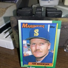 1990 Topps #306 Tom Niedenfuer Seattle Mariners